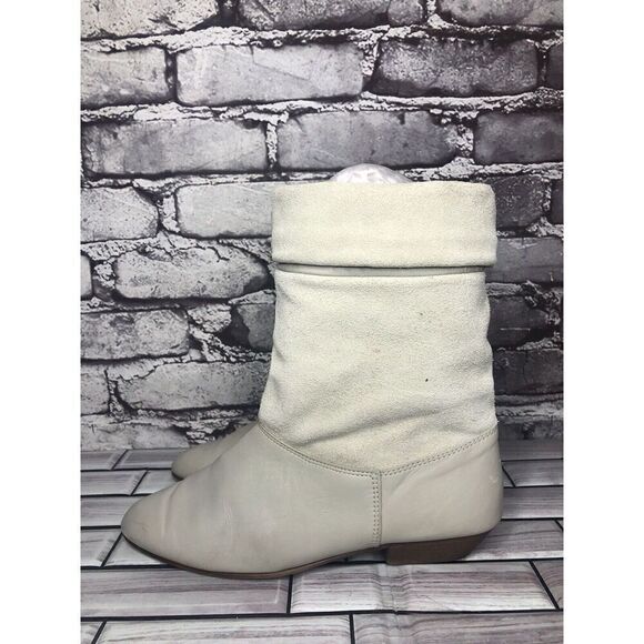 tarantino’s Ivory Suede Leather Ankle Heel Boots Women Sz 7M US/38EU - Picture 11 of 16